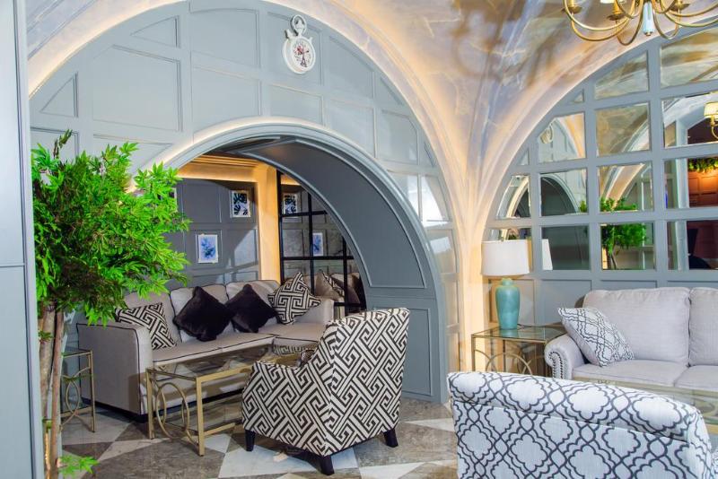 Theatrum Hotel Baku - Lobi