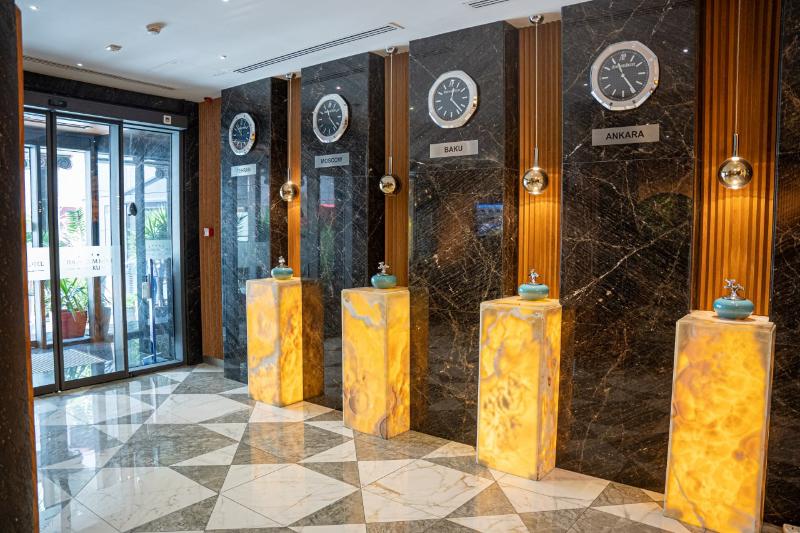 Theatrum Hotel Baku - Lobi
