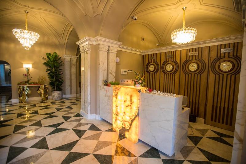 Promenade Hotel Baku - Lobi