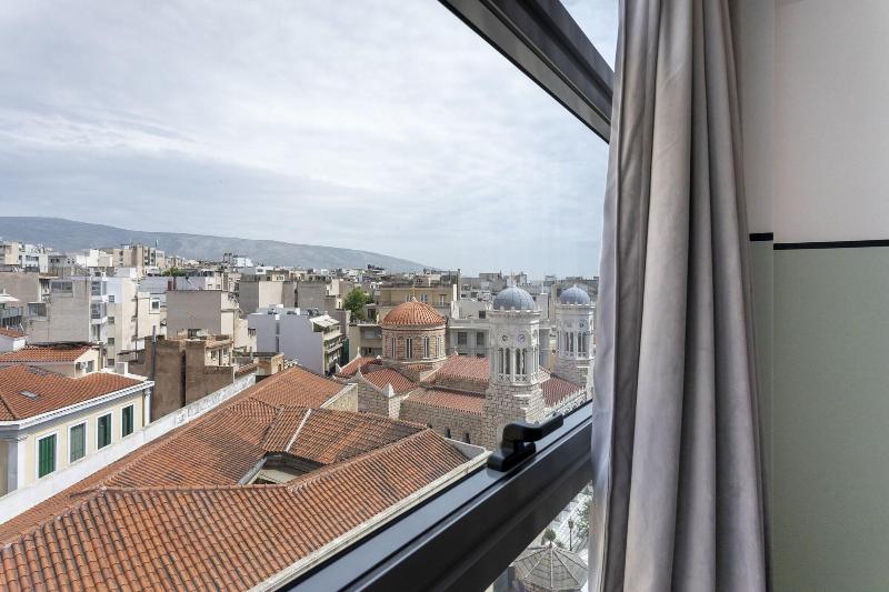 The Pinnacle Athens - Oda