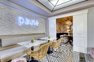 The Pinnacle Athens fotoÄŸrafÄ±