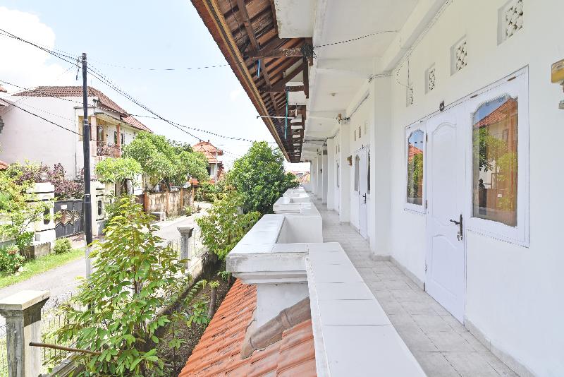 RedDoorz @ Jalan Gatot Subroto Denpasar - Genel