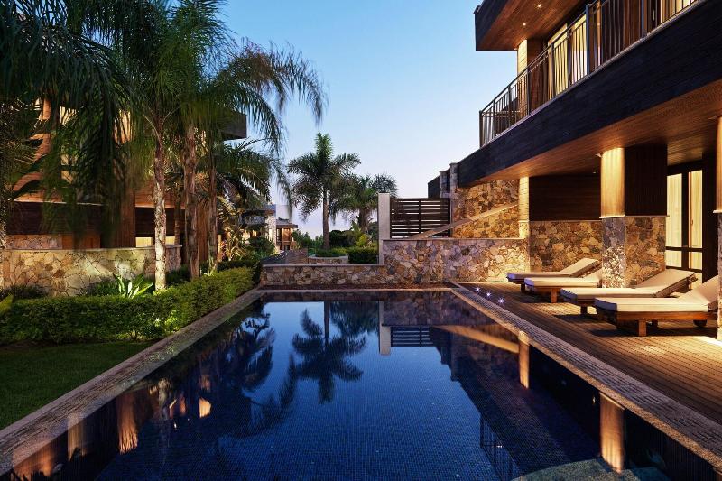 Parklane, a Luxury Collection Resort & Spa - Havuz
