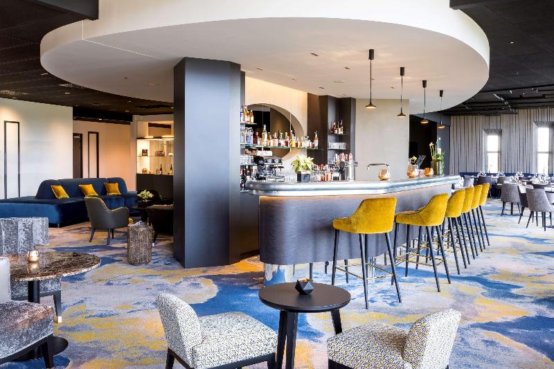 Best Western Plus Hotel Les Humanistes - Bar