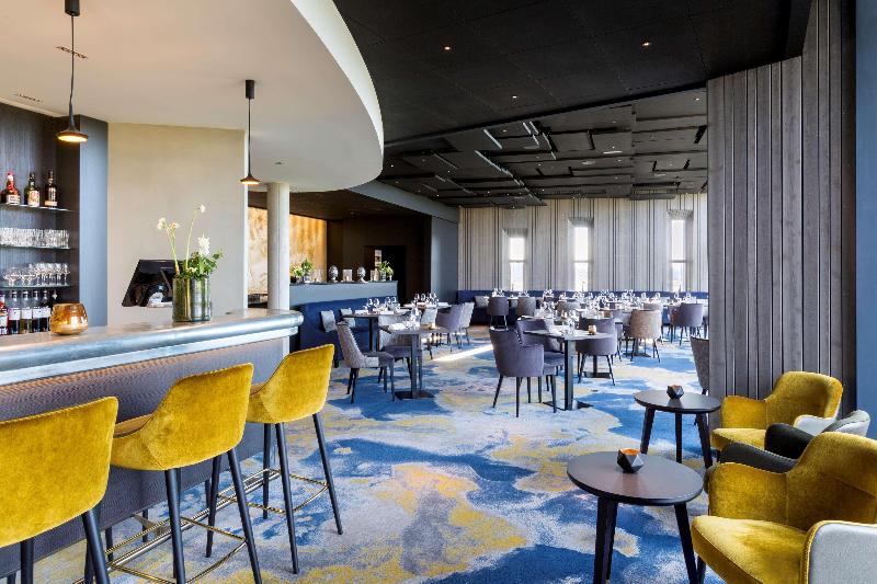 Best Western Plus Hotel Les Humanistes - Bar