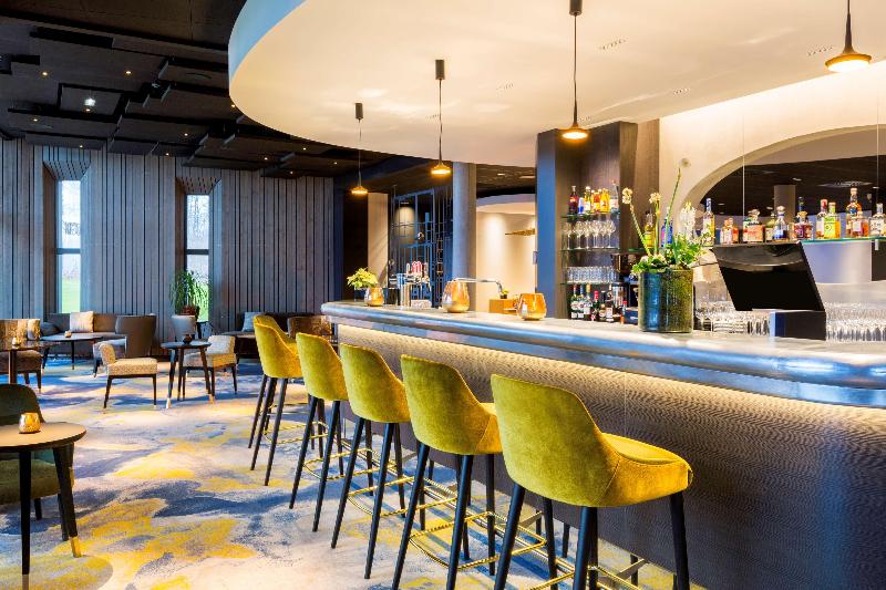 Best Western Plus Hotel Les Humanistes - Bar