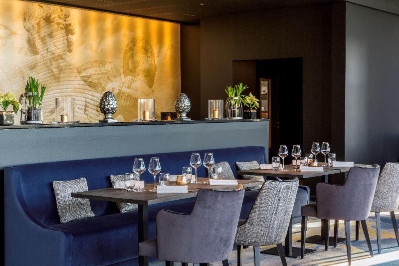Best Western Plus Hotel Les Humanistes - Restoran