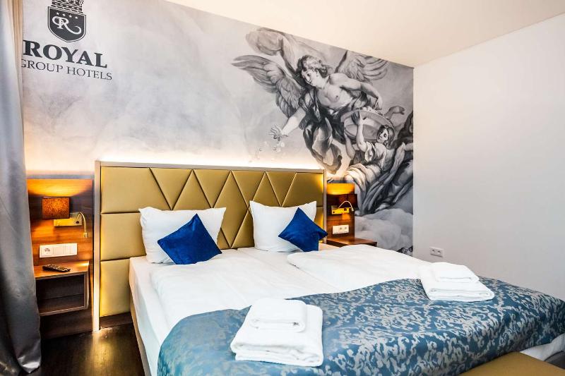 Best Western Plus Royal Suites - Oda