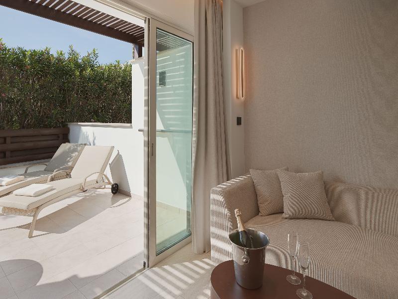 Olympic lagoon Resorts, Paphos - Oda