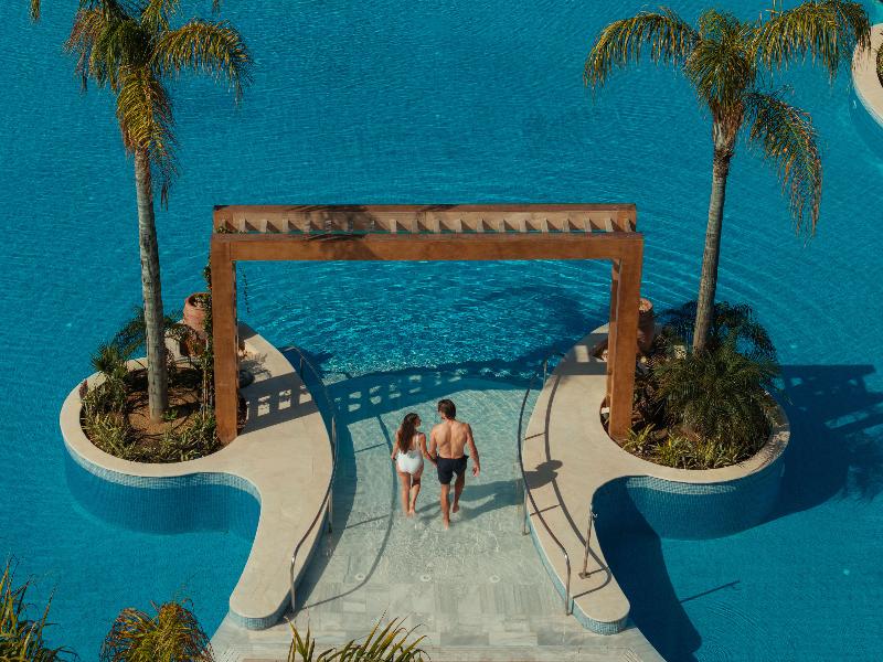 Olympic lagoon Resorts, Paphos - Havuz