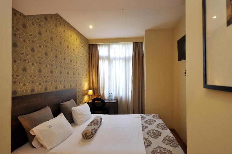 Boutique Hotel Tekla Palace - Oda