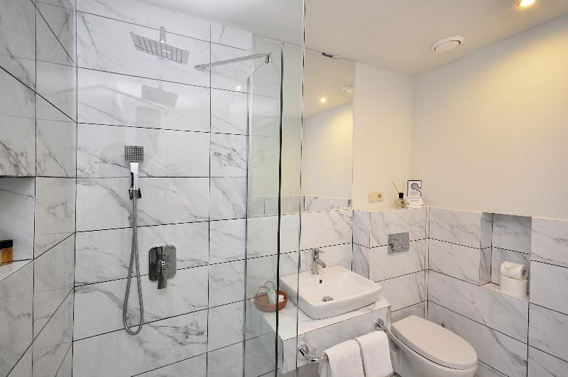 Boutique Hotel Tekla Palace - Oda
