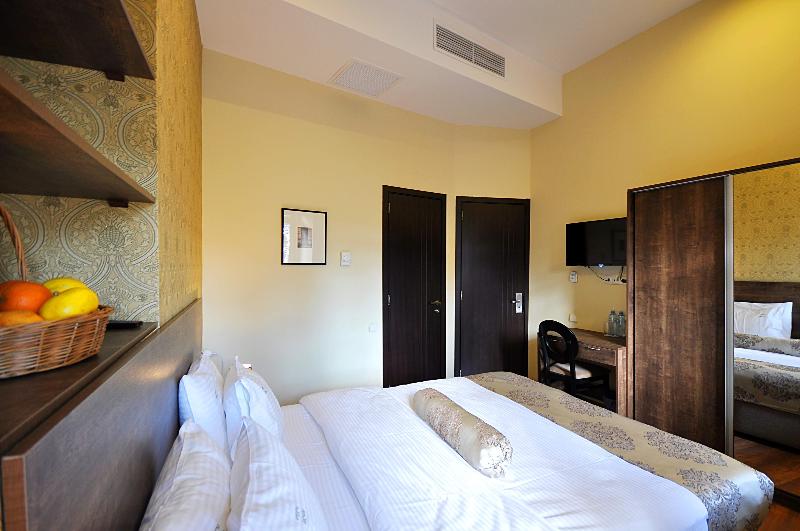 Boutique Hotel Tekla Palace - Oda
