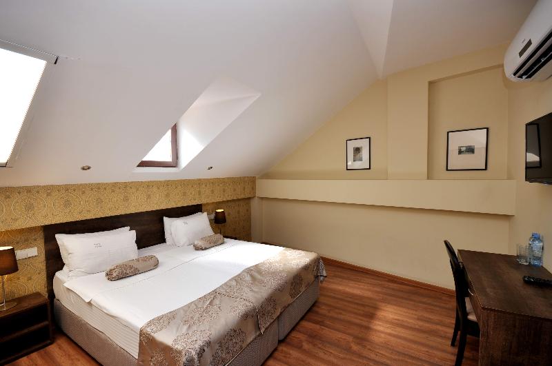 Boutique Hotel Tekla Palace - Oda