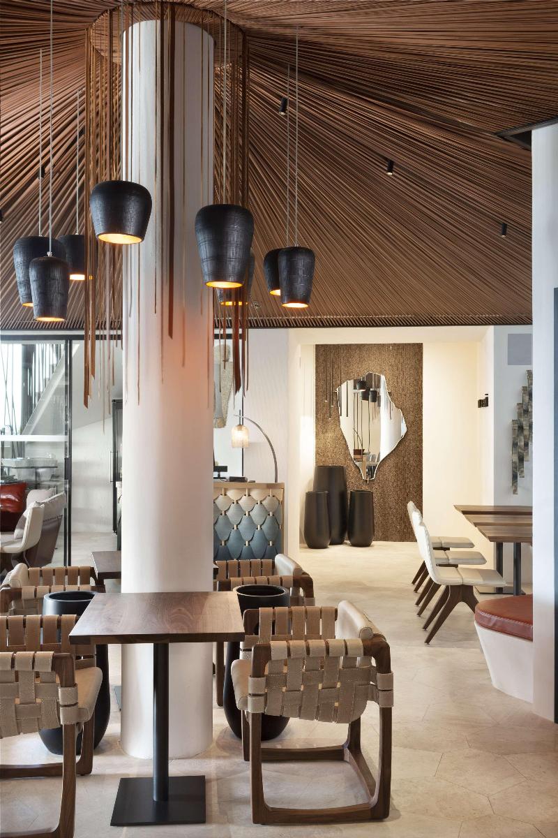 Sulia House Porto Rotondo, Curio Collection by Hi - Bar