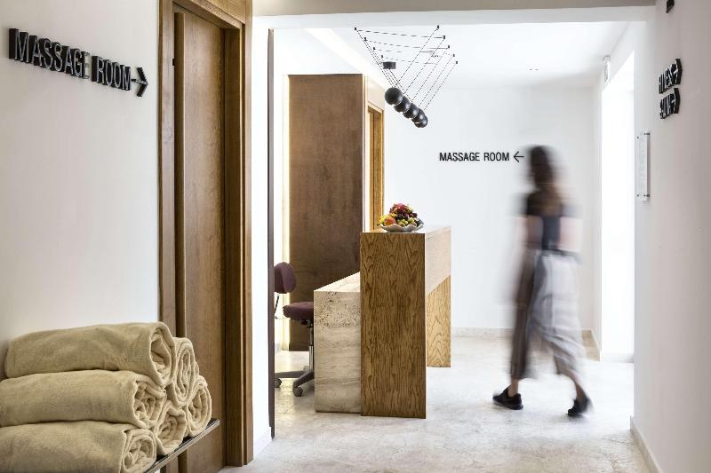 Sulia House Porto Rotondo, Curio Collection by Hi - Aktivite