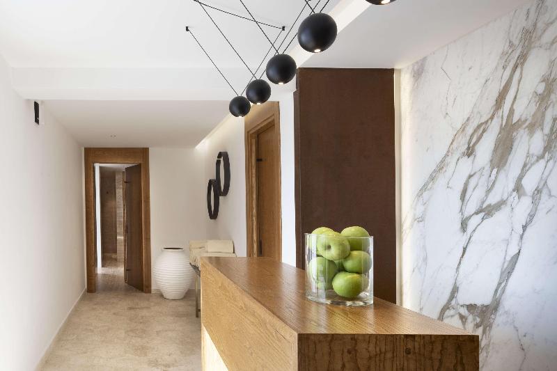 Sulia House Porto Rotondo, Curio Collection by Hi - Aktivite