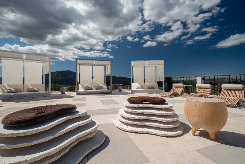 Sulia House Porto Rotondo, Curio Collection by Hi - Genel