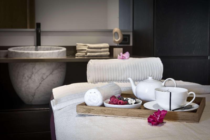 Sulia House Porto Rotondo, Curio Collection by Hi - Oda