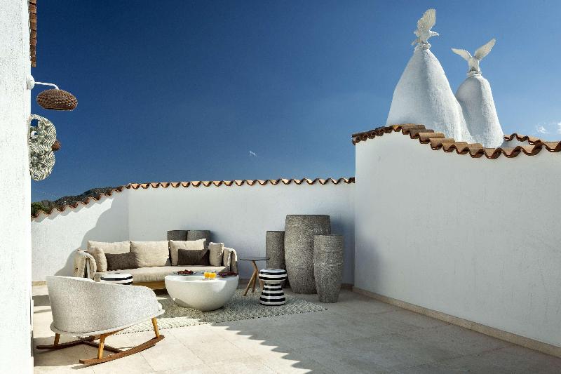 Sulia House Porto Rotondo, Curio Collection by Hi - Oda