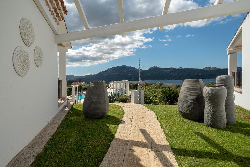 Sulia House Porto Rotondo, Curio Collection by Hi - Plaj