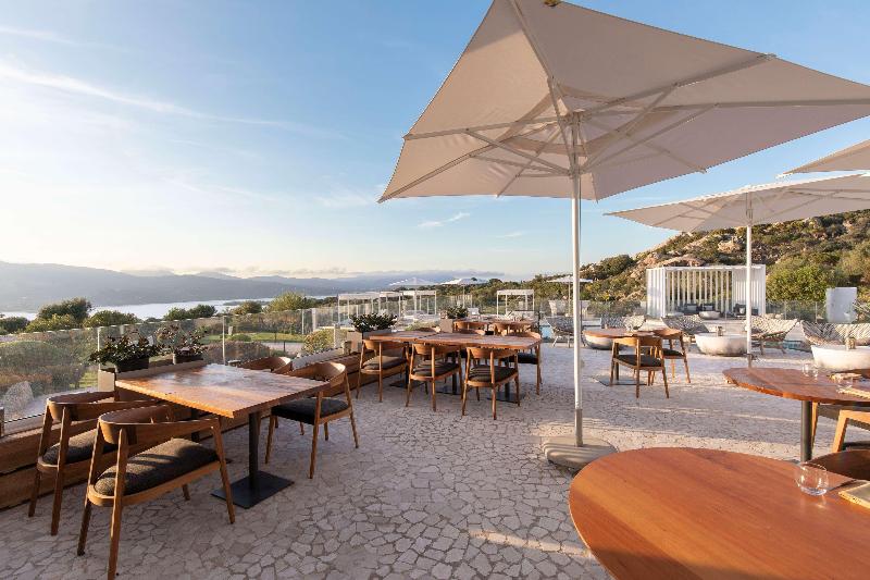 Sulia House Porto Rotondo, Curio Collection by Hi - Restoran