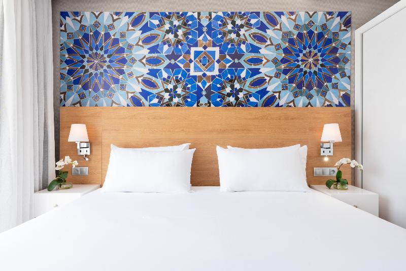MID TOWN Hotel Casablanca - Oda