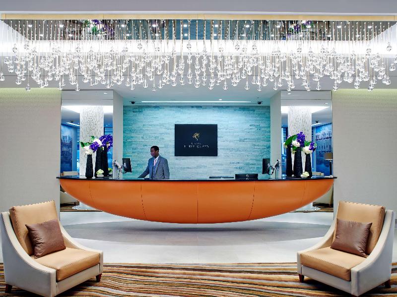 Cheval Three Quays - Lobi