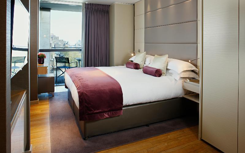 Cheval Three Quays - Oda
