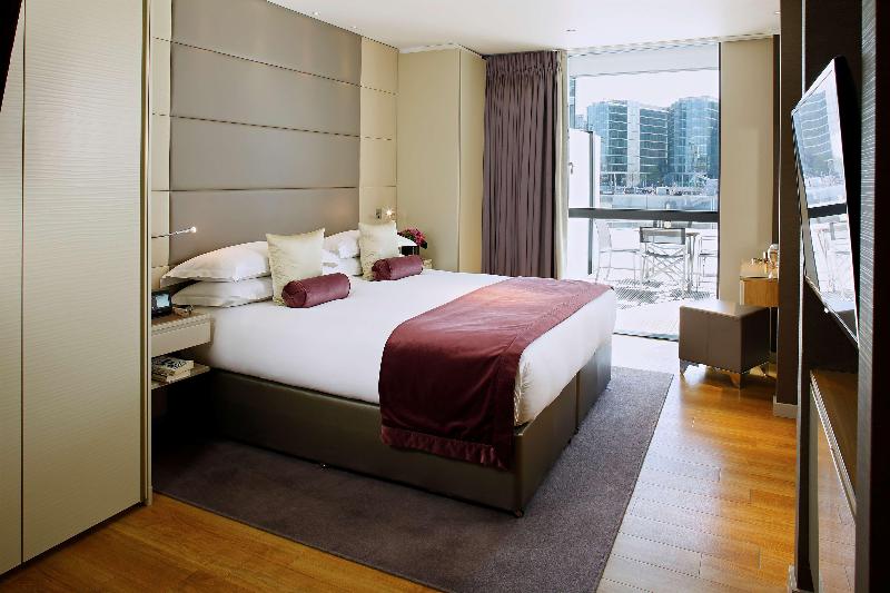 Cheval Three Quays - Oda