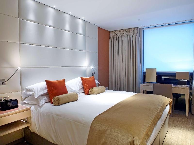 Cheval Three Quays - Oda