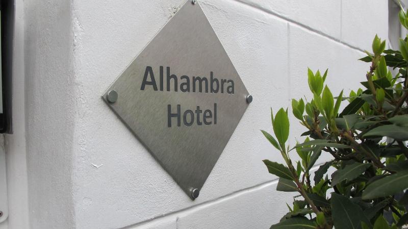 Alhambra Hotel - Lobi