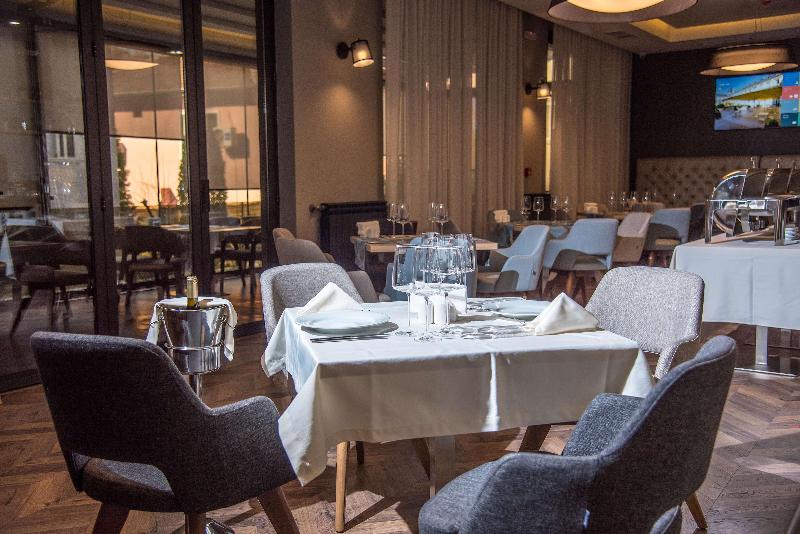 Best Western Premier Plovdiv Hills - Restoran