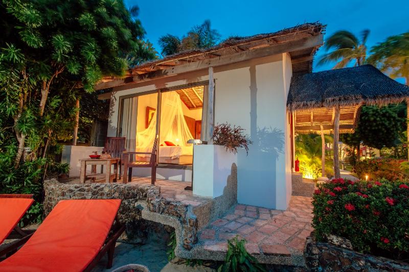 Secret Garden Beach Resort - Lobi