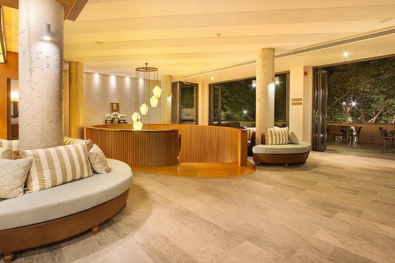 Rimnaam Klangchan Hotel - Lobi