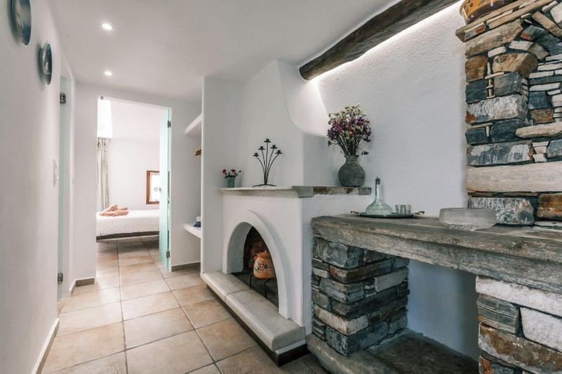 Arco Naxos Luxury Apartments - Oda