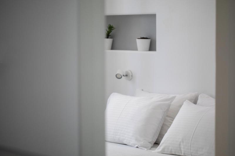 Arco Naxos Luxury Apartments - Oda