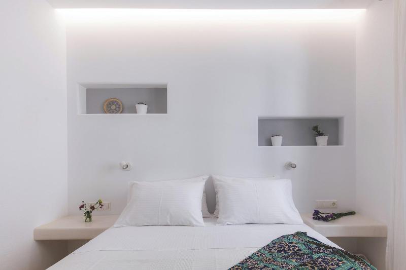 Arco Naxos Luxury Apartments - Oda