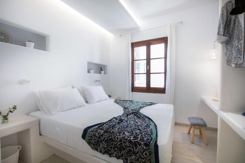 Arco Naxos Luxury Apartments - Oda