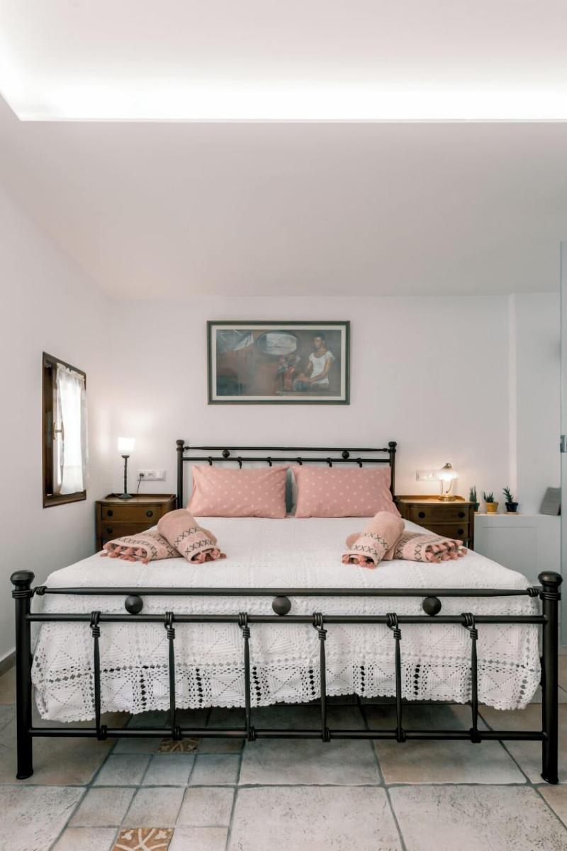Arco Naxos Luxury Apartments - Oda