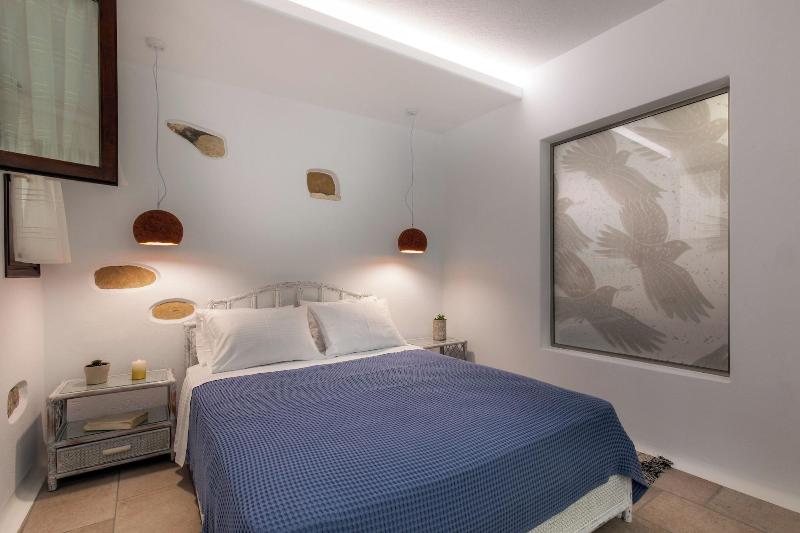 Arco Naxos Luxury Apartments - Oda