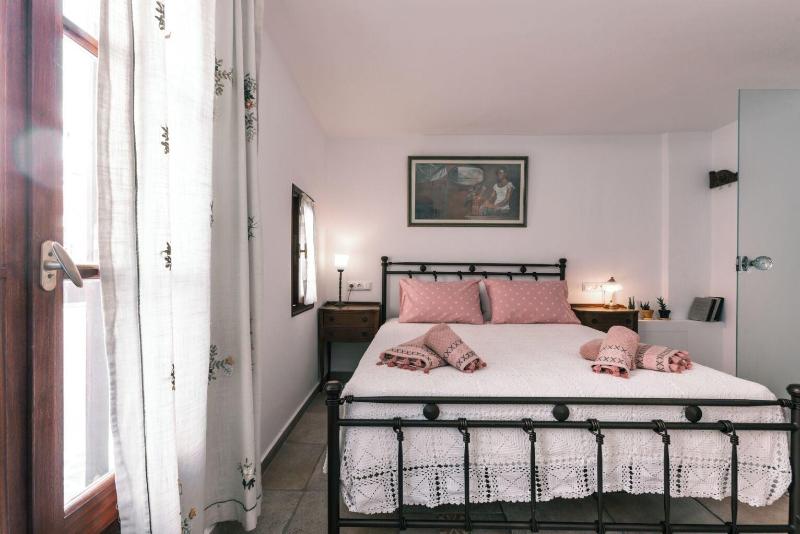 Arco Naxos Luxury Apartments - Oda