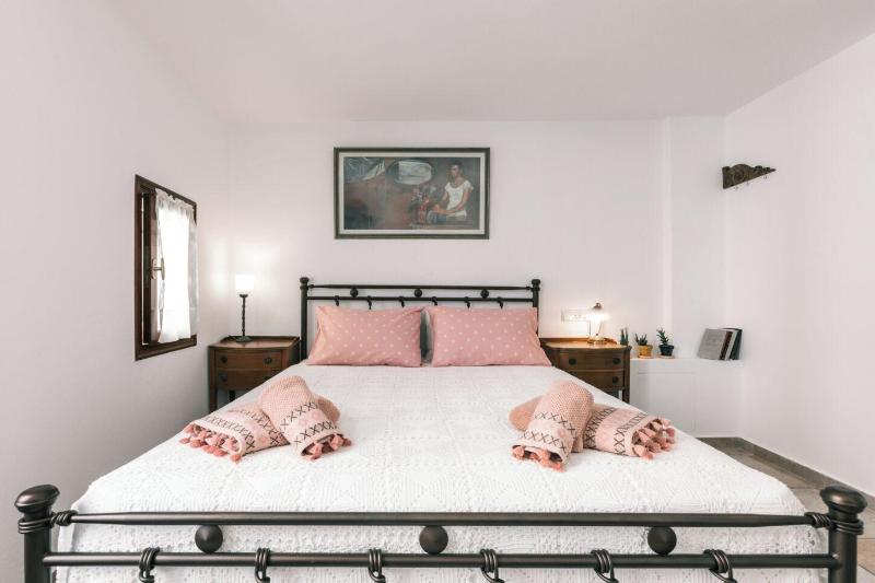 Arco Naxos Luxury Apartments - Oda