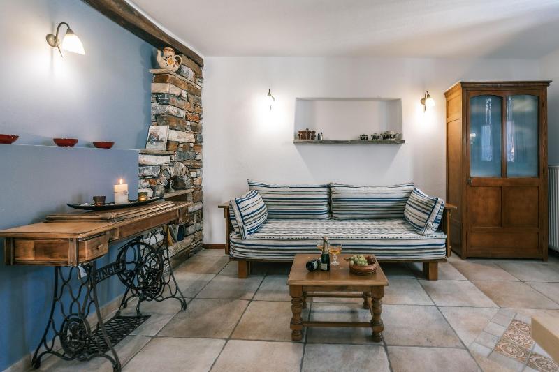 Arco Naxos Luxury Apartments - Oda