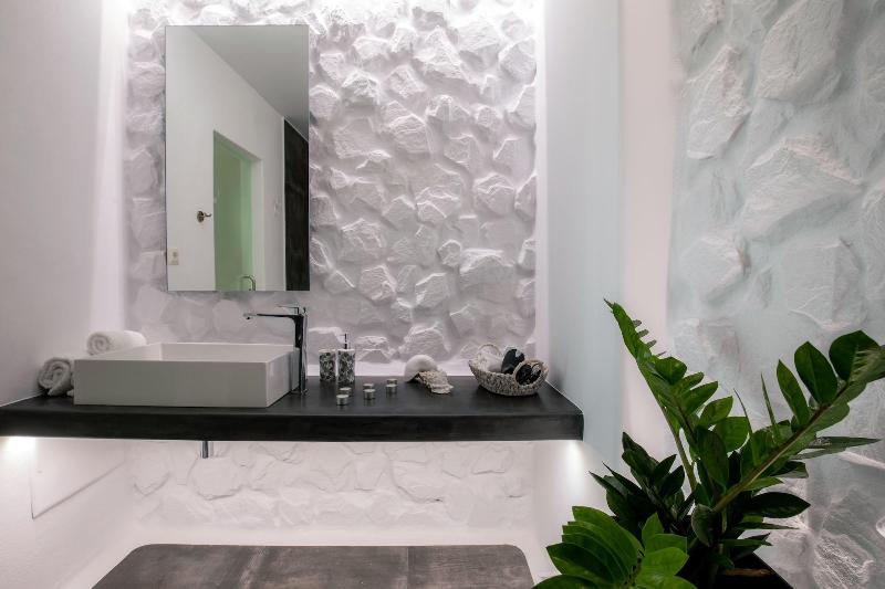 Arco Naxos Luxury Apartments - Oda