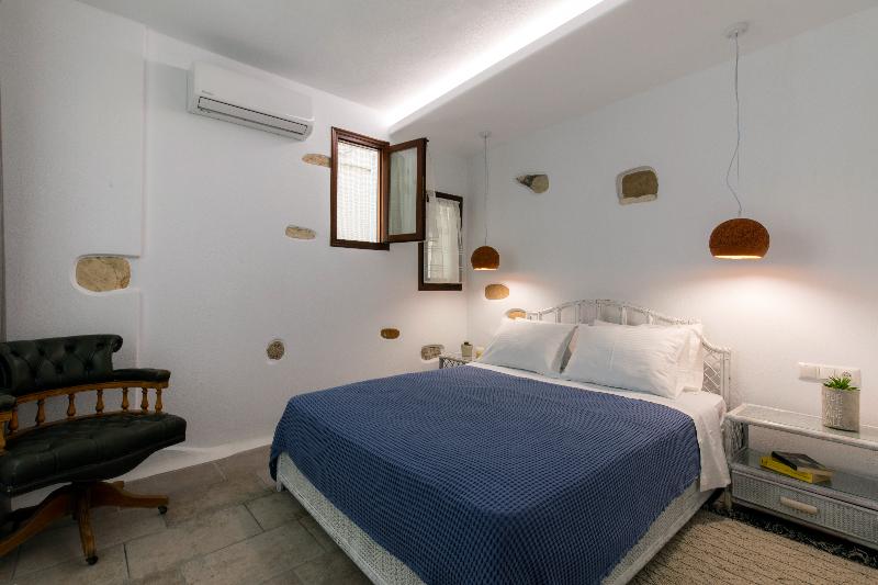 Arco Naxos Luxury Apartments - Oda