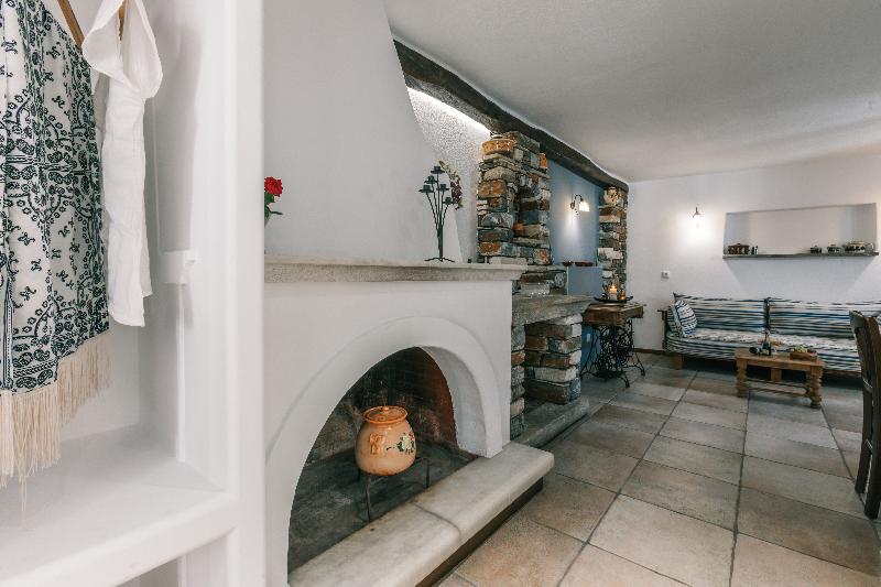 Arco Naxos Luxury Apartments - Oda