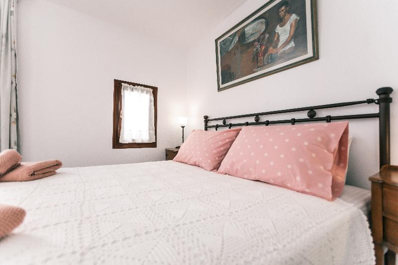 Arco Naxos Luxury Apartments - Oda