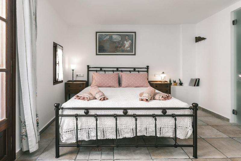 Arco Naxos Luxury Apartments - Oda