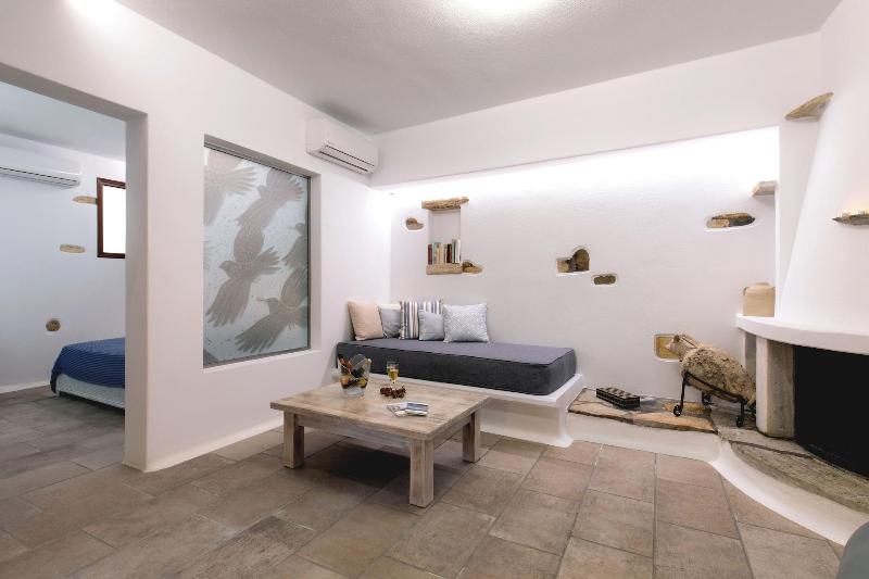 Arco Naxos Luxury Apartments - Oda